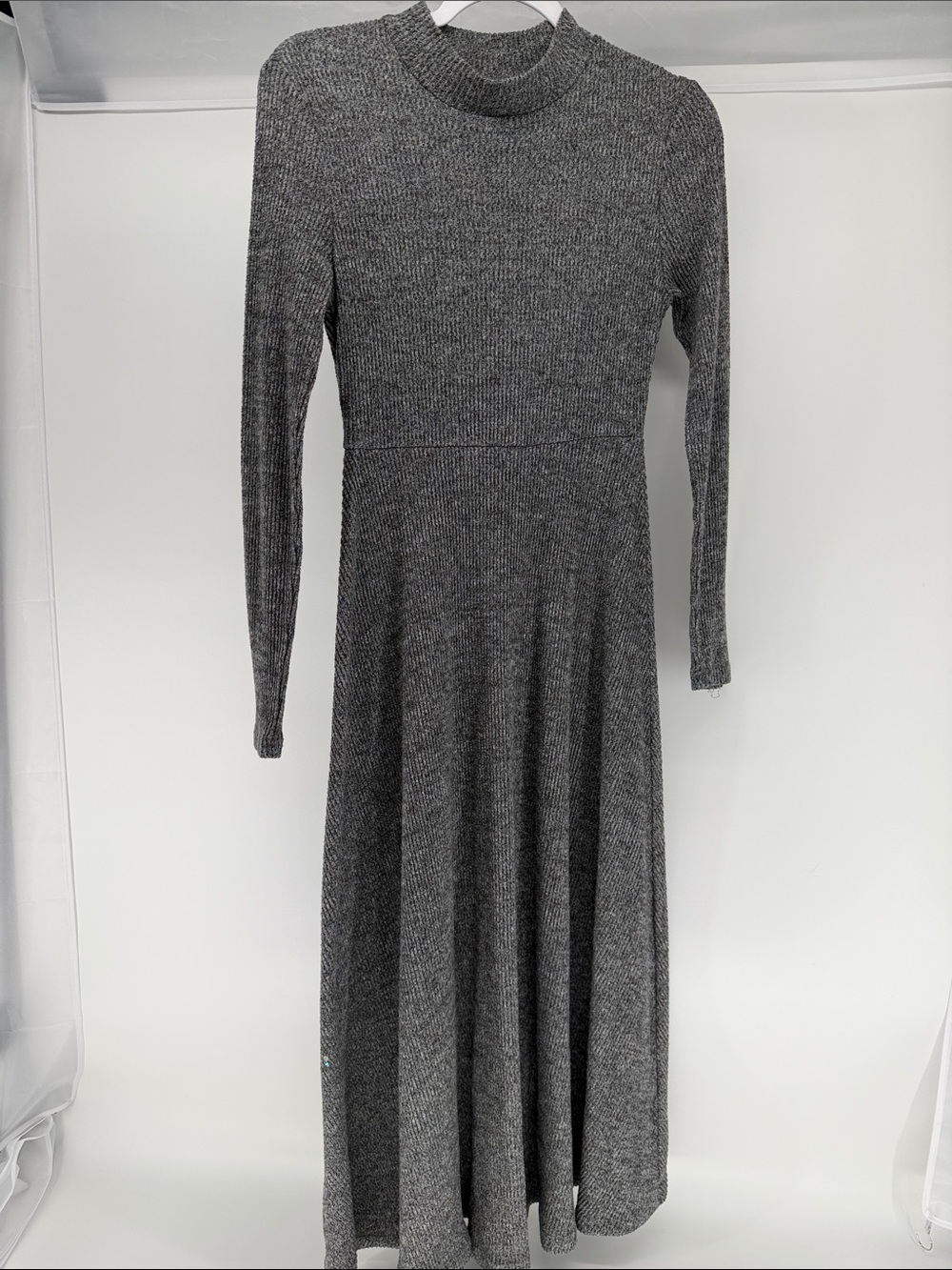 SHEIN Gray Ribbed Long-Sleeve Knit Midi Dress
